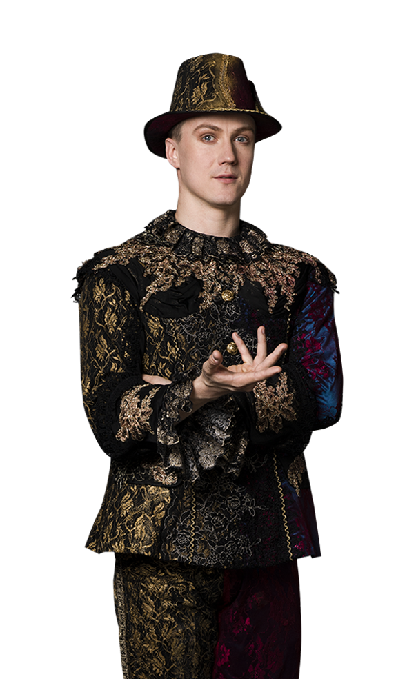 Максим Никонов