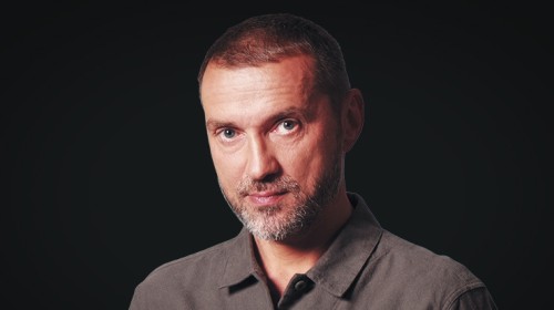 День рождения Романа Игнатьева, композитора мюзиклов «Монте-Кристо», «Анна Каренина» и «Граф Орлов»